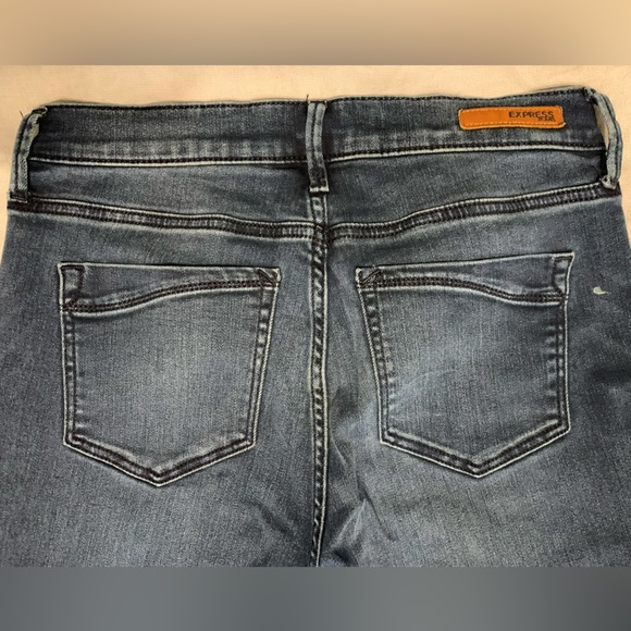 Express Jeans - Picture 4 of 7